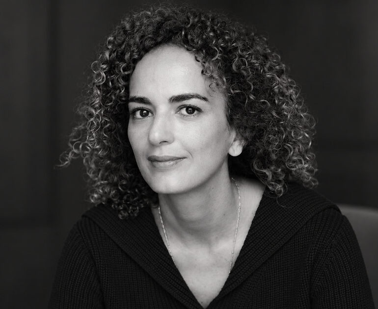 Autora Leila